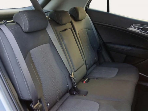 Kia Sportage 1.6 T-GDi MHEV Drive 4x2 118 kW (160 CV)