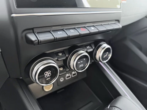 Renault Clio  E-TECH Full Hybrid Techno 105kW