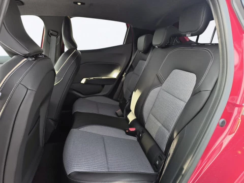 Renault Clio  E-TECH Full Hybrid Techno 105kW