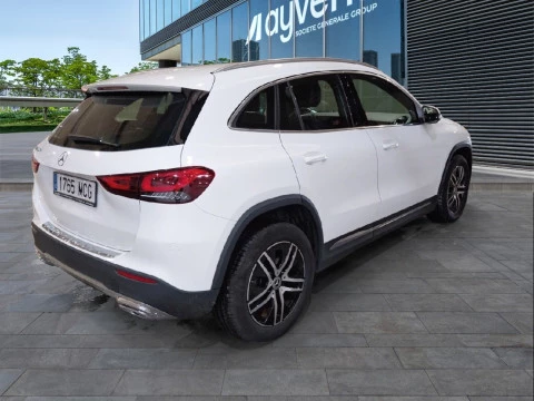 Mercedes-Benz GLA GLA 200 D