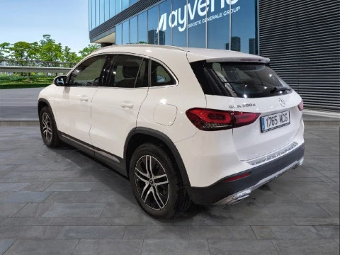 Mercedes-Benz GLA GLA 200 D