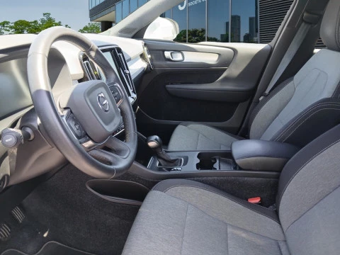 Volvo XC40 2.0 D3 Momentum Pro