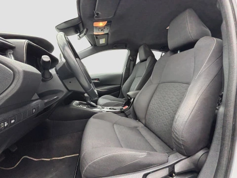 Toyota Corolla 1.8 125H BUSINESS E-CVT