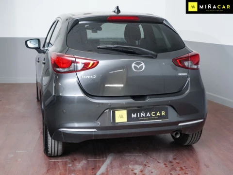 Mazda 2 1.5 G e-SKYACTIV Homura 66 kW (90 CV)