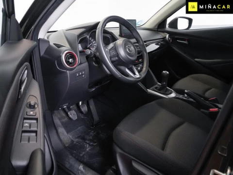 Mazda 2 1.5 G e-SKYACTIV Homura 66 kW (90 CV)