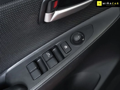 Mazda 2 1.5 G e-SKYACTIV Homura 66 kW (90 CV)