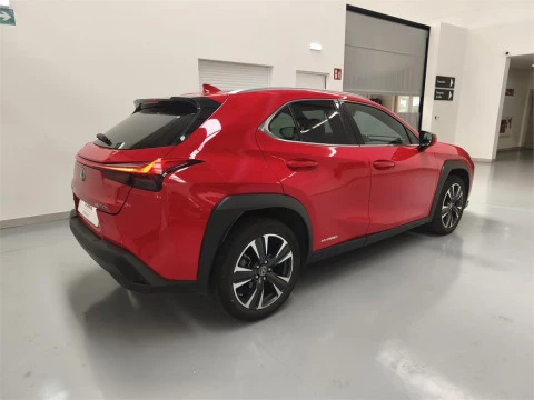 Lexus UX 250h Premium 2WD