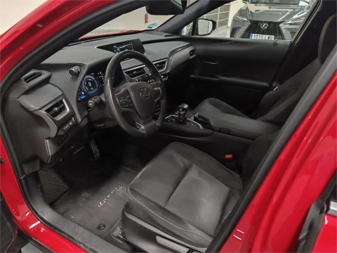 Lexus UX 250h Premium 2WD