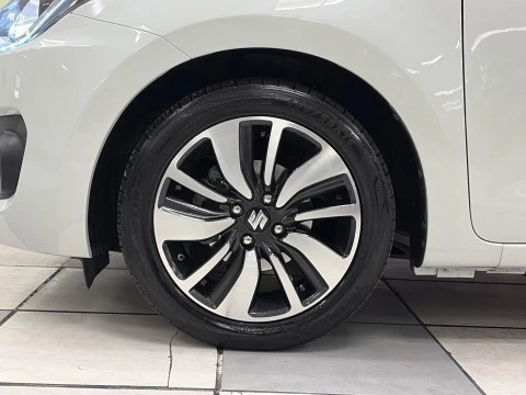 Suzuki Swift 1.2 Mild Hybrid GLX 66 kW (90 CV)