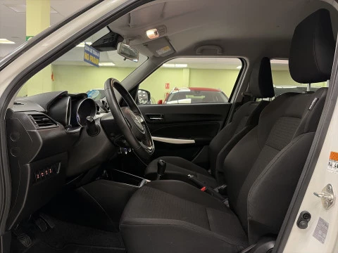 Suzuki Swift 1.2 Mild Hybrid GLX 66 kW (90 CV)