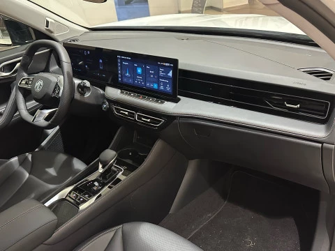 MG HS 1.5 Hybrid+ Luxury