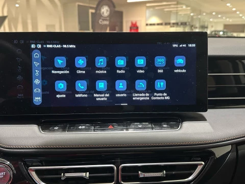 MG HS 1.5 Hybrid+ Luxury