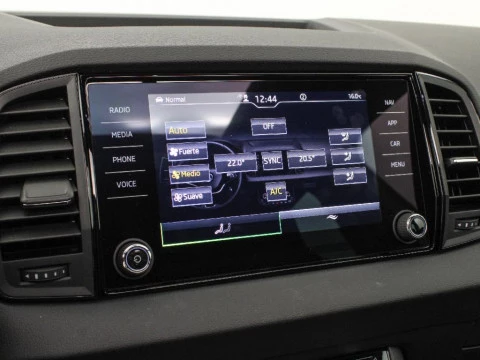 Skoda Karoq SPORTLINE 1.5 TSI 150CV DSG