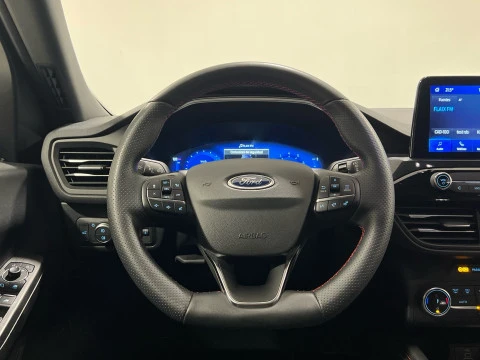 Ford Kuga ST-Line X 1.5T EcoBoost 110kW (150CV)