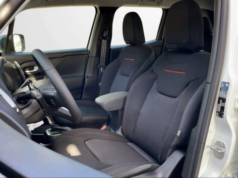 Jeep Renegade 4xe Overland 1.3 PHEV 240hp AT EAWD