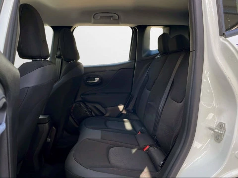 Jeep Renegade 4xe Overland 1.3 PHEV 240hp AT EAWD