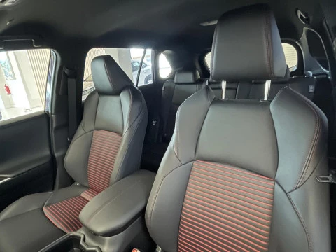 Suzuki Across 2.5 PHEV 4WD