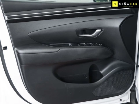 Hyundai Tucson 1.6 CRDI 48V Maxx DCT 100 kW (136 CV)