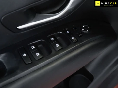 Hyundai Tucson 1.6 CRDI 48V Maxx DCT 100 kW (136 CV)