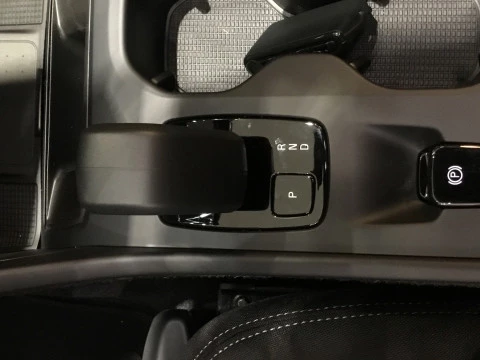 Volvo XC40 XC40 MODEL CORE