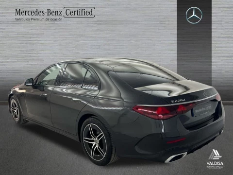 Mercedes-Benz Clase E 220 d berlina