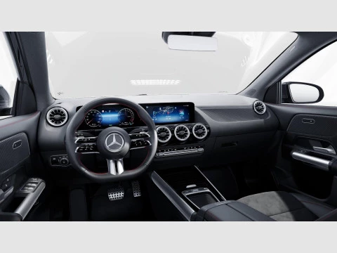 Mercedes-Benz GLA  250 e con tecnologia hibrida EQ