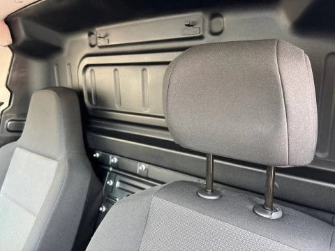 Peugeot Partner Pro Standard 600kg BlueHDi 73kW