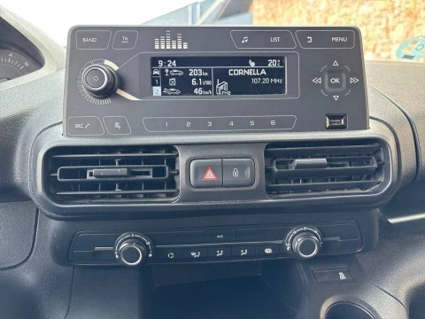 Peugeot Partner Pro Standard 600kg BlueHDi 73kW