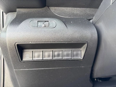 Peugeot Partner Pro Standard 600kg BlueHDi 73kW