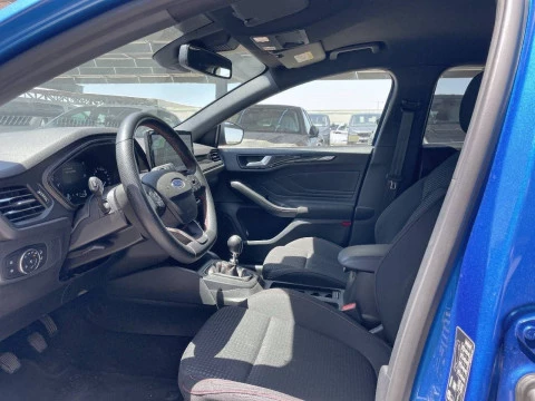 Ford Focus 1.0 Ecoboost MHEV 92kW ST-Line