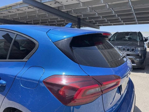 Ford Focus 1.0 Ecoboost MHEV 92kW ST-Line