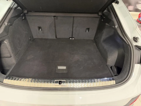 Audi Q3 Sportback 1.4 45 TFSI E S TRONIC S LINE 245 5P