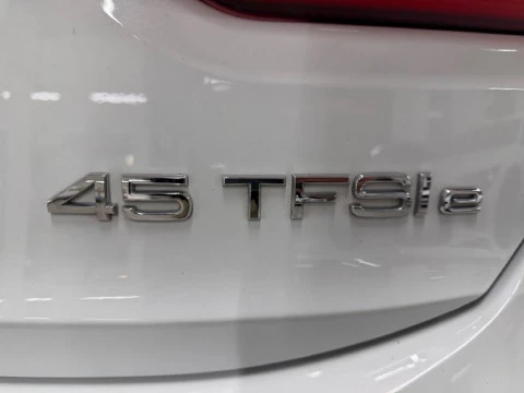 Audi Q3 Sportback 1.4 45 TFSI E S TRONIC S LINE 245 5P