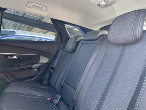 Peugeot 3008 Hybrid 225 e-EAT8 Allure Pack