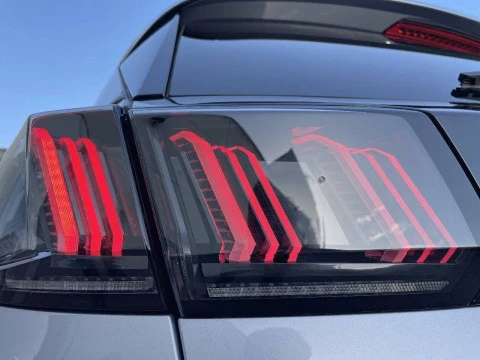 Peugeot 3008 Hybrid 225 e-EAT8 Allure Pack