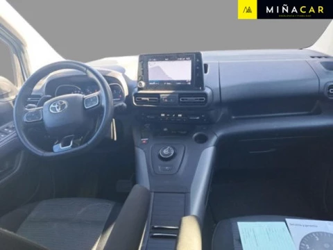 Toyota Proace City Verso 1.5D Family Advance L1 Auto 96 kW (131 CV)