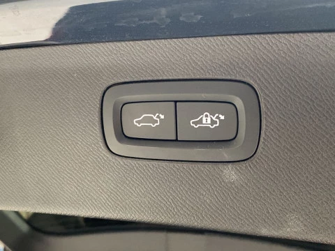 Volvo XC90 2.0 B5 D INSCRIPTION AWD AUTO 5P 7 Plazas