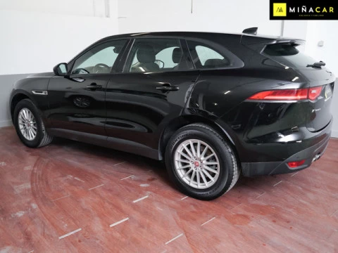 Jaguar F-Pace 2.0L i4D Pure AWD 132 kW (180 CV)