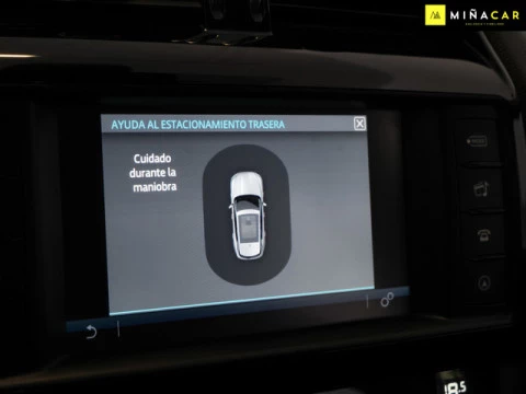 Jaguar F-Pace 2.0L i4D Pure AWD 132 kW (180 CV)