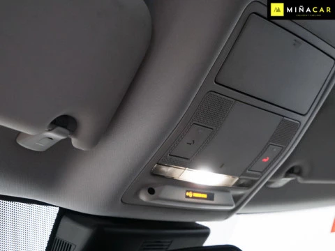 Jaguar F-Pace 2.0L i4D Pure AWD 132 kW (180 CV)