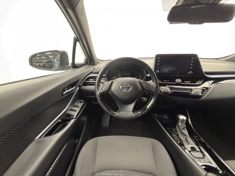Toyota C-HR 2.0 180H Advance