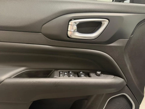 Jeep Compass eHybrid 1.5 MHEV 130HP Altitude DCT
