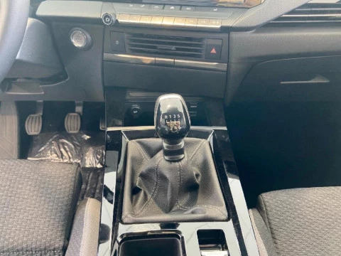 Opel Astra 1.2T XHL 81kW (110CV) Tech Edition