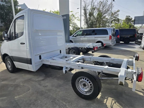 Mercedes-Benz Sprinter 315 CDI COMPACTO 3.5T
