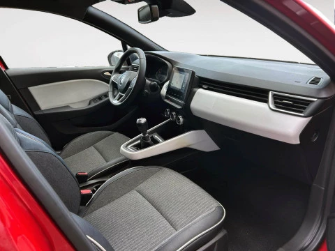 Renault Clio TECHNO TCE 140CV