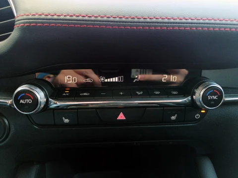 Mazda3 2.5 E-SKYACTIV-G HOMURA AUTO 5P