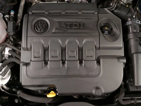 Volkswagen Golf Advance 1.6 TDI BMT