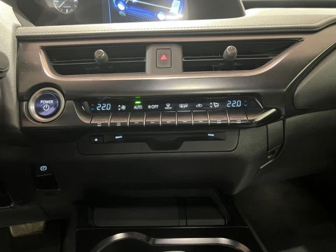 Lexus UX 2.0 250h Premium