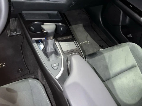 Lexus UX 2.0 250h Premium