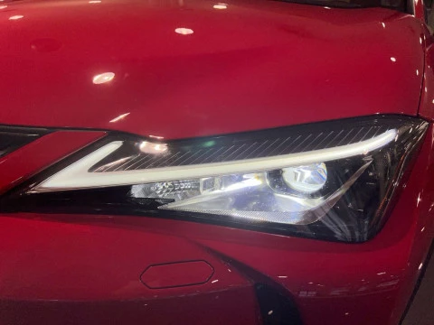 Lexus UX 2.0 250h Premium